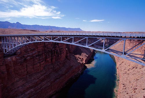 [New Navajo Bridge]